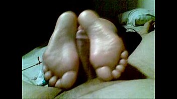 luxurious brazilian feet supah hot booty