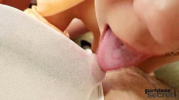 puny woman has nylon fuck-a-thon in observe throu stockings